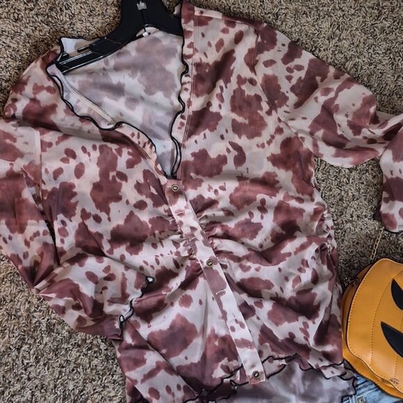 Animal Print Button Down Plunge Top Cute Cow Print - Picture 5 of 6